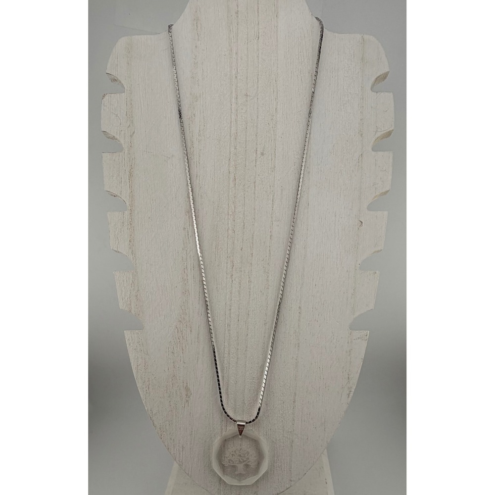 Avon Vintage 1981 Tree of Life Frosted Glass‎ Pendant Necklace Silver Tone 24"